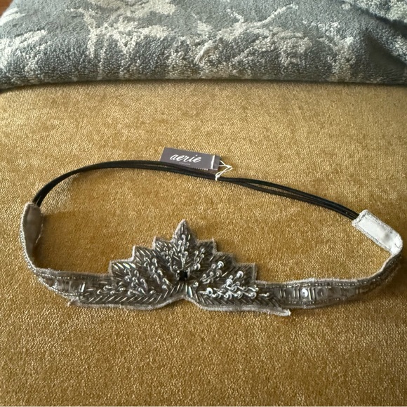 Vintage Art Deco Silver Appliqué Headband Crown 🌿 - Picture 5 of 5